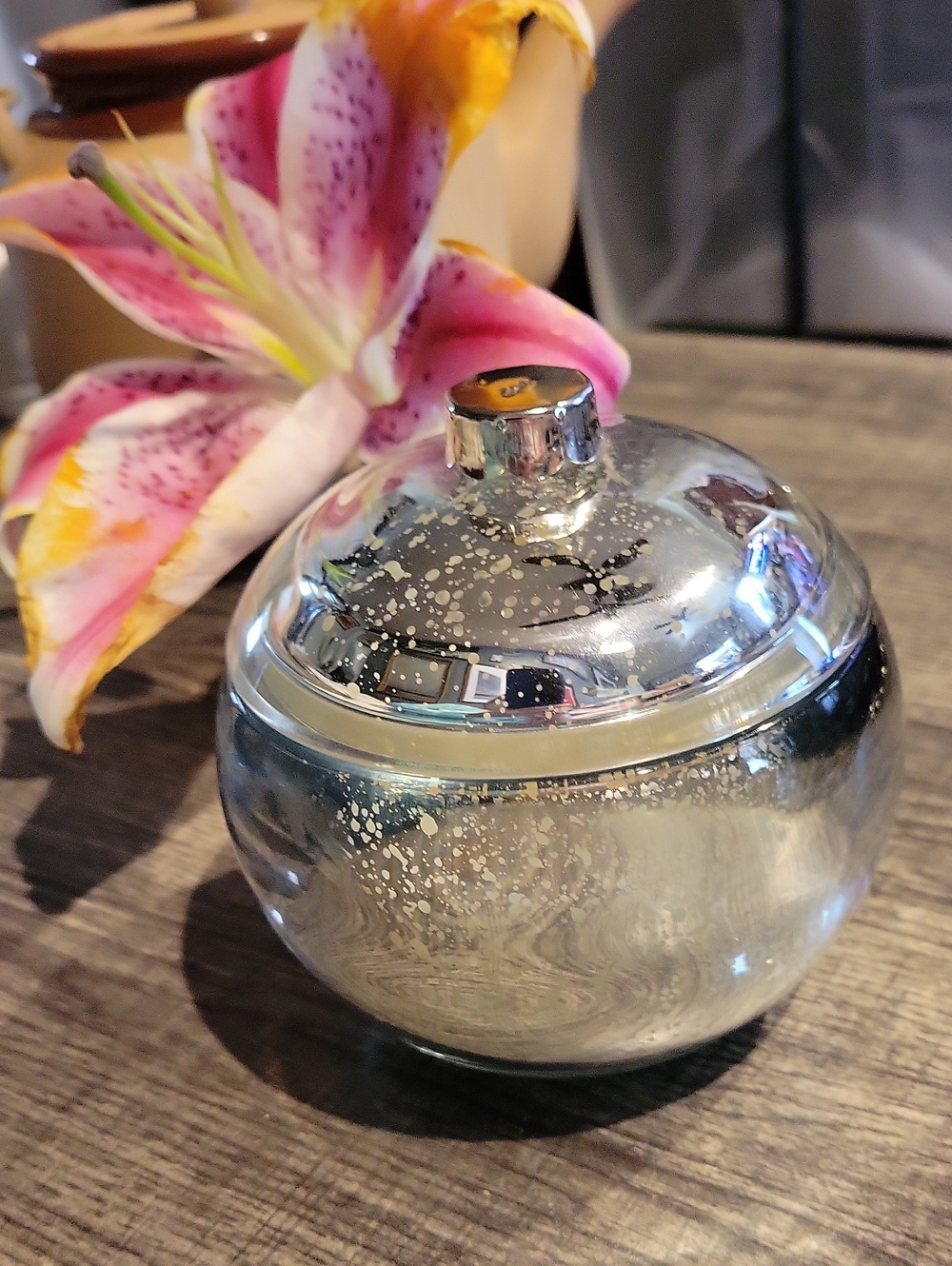 Mercury Glass 2 Wick Candle In Pretty Round Re-usable Vessel/ NEW!